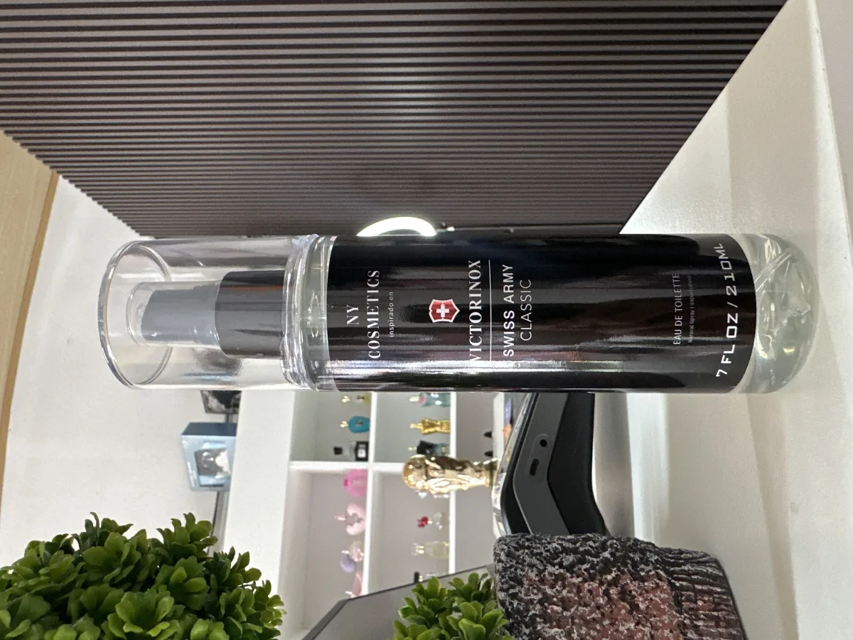 Ny Cosmetics Victorinox Swiss Army Classic 210 ml